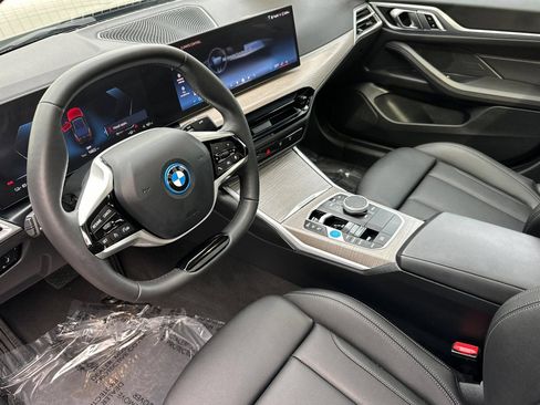Used 2025 BMW i4 xDrive40i w/ Parking Assistance Package AWD/4WD image 10