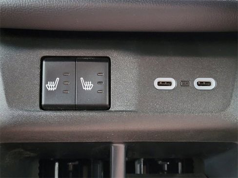 Used 2024 Dodge Charger R/T w/ Plus Group image 7