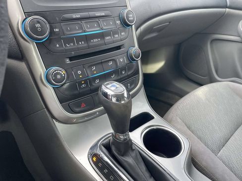 Used 2014 Chevrolet Malibu LS FWD image 24