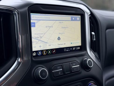 Used 2022 Chevrolet Silverado 1500 LTZ w/ LTZ Premium Package image 16