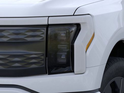 New 2025 Ford F150 Lightning Lariat AWD/4WD image 18