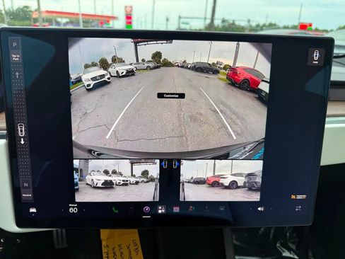 Used 2022 Tesla Model S AWD/4WD image 16