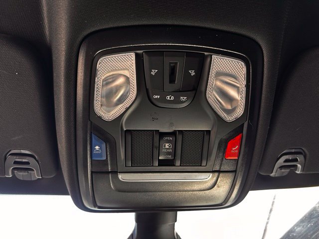 Used 2024 RAM 1500 Big Horn AWD/4WD image 29