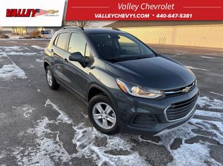Used 2021 Chevrolet Trax LT w/ LT Convenience Package video 1