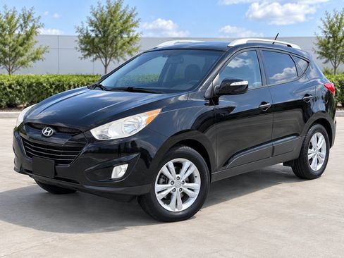 Used 2013 Hyundai Tucson GLS FWD image 3