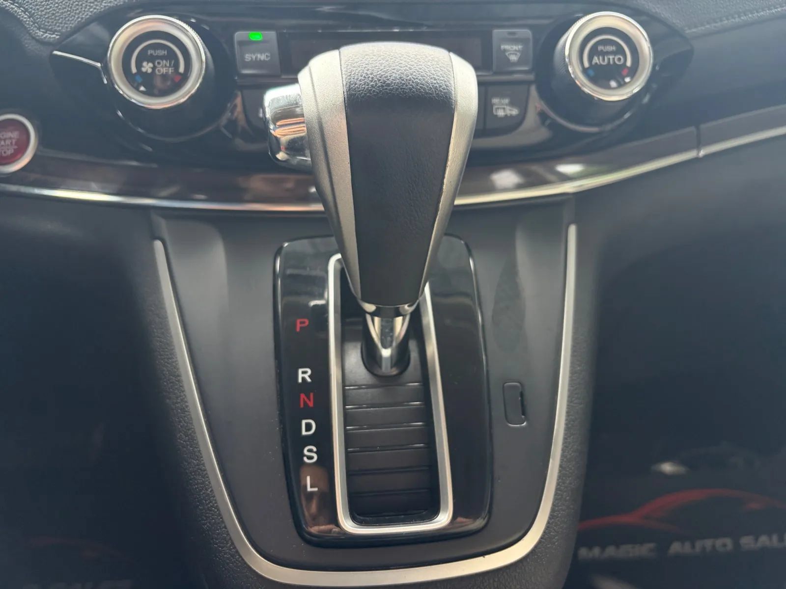 Used 2015 Honda CR-V EX-L image 27