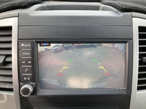 Used 2019 Nissan Frontier SV image 21