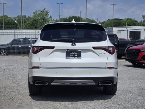 Certified 2026 Acura MDX w/ Technology Package FWD image 7