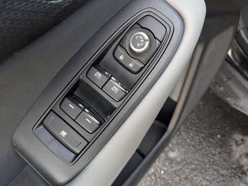 Used 2022 Subaru Outback Premium image 15