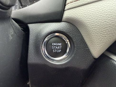 Used 2025 Toyota RAV4 XLE w/ Convenience Package image 22