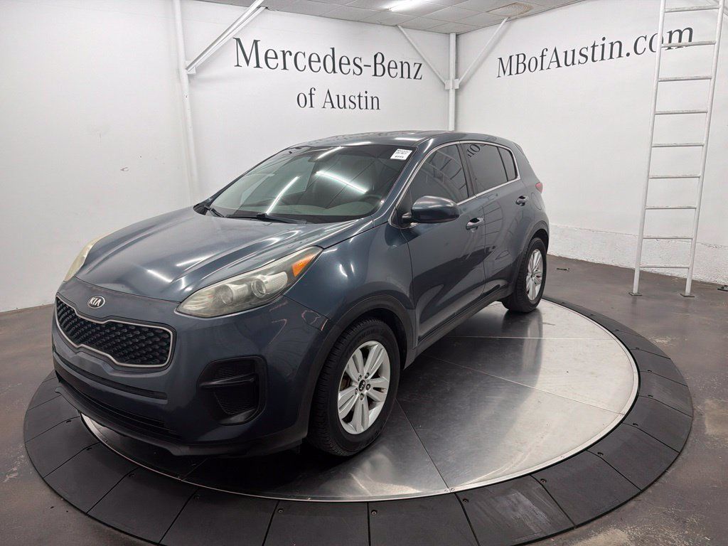 Used 2018 Kia Sportage LX FWD image 3