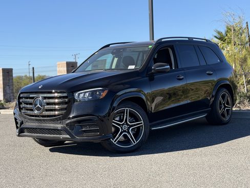 New 2026 Mercedes-Benz GLS 450 4MATIC image 2