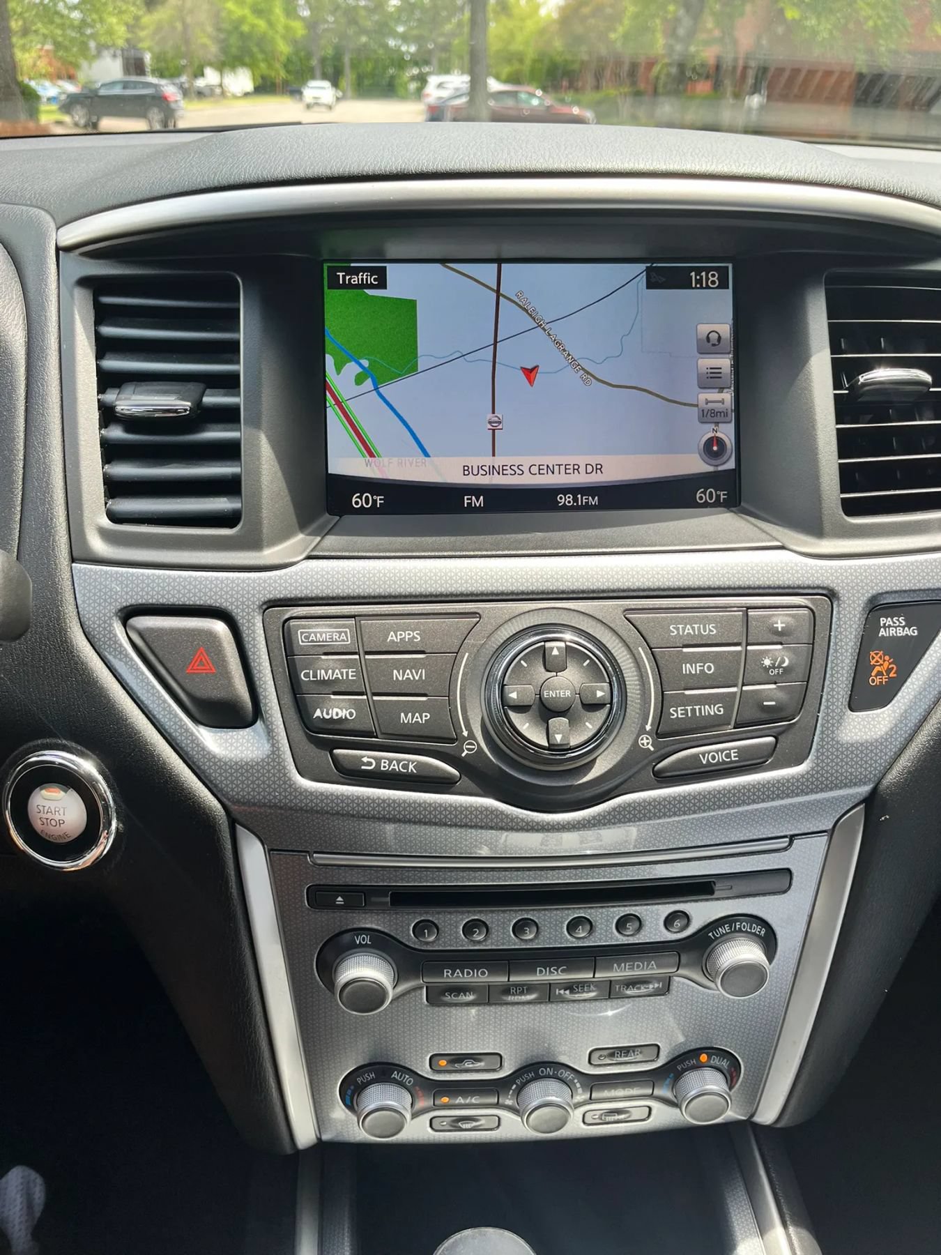 Used 2017 Nissan Pathfinder SL w/ SL Tech Package FWD image 15