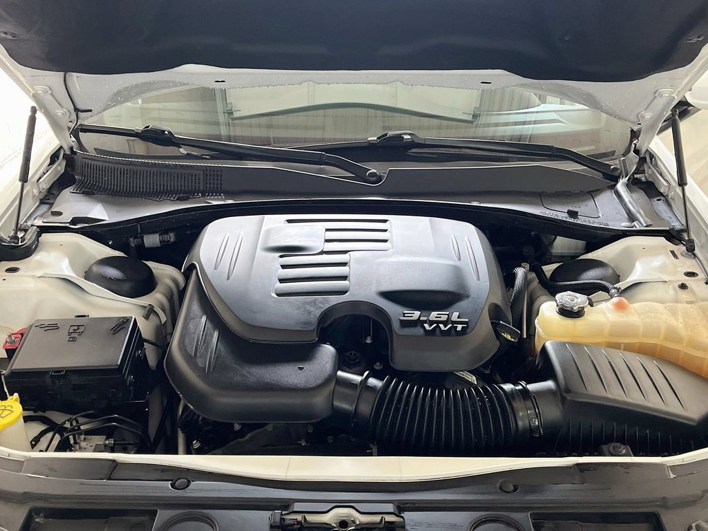 Used 2021 Chrysler 300 S RWD image 31