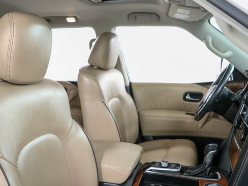 Used 2023 Nissan Armada SL w/ Captain's Chairs Package RWD image 29