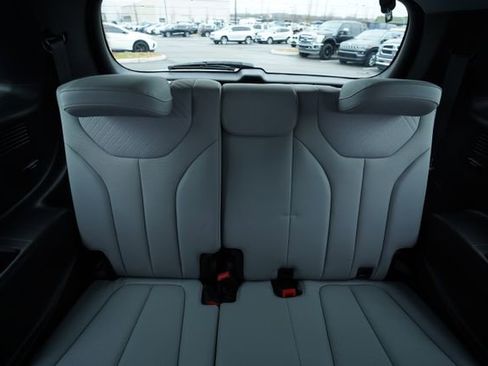 Used 2023 Hyundai Palisade SEL image 27