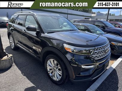 Used 2022 Ford Explorer Limited w/ Limited Technology Package