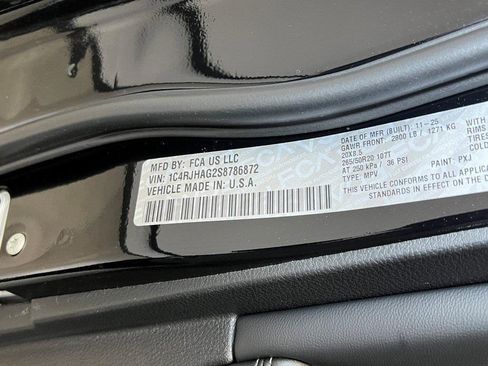 New 2025 Jeep Grand Cherokee Altitude image 44