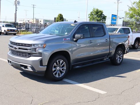 Used 2021 Chevrolet Silverado 1500 RST w/ Z71 Off-Road Package AWD/4WD image 5