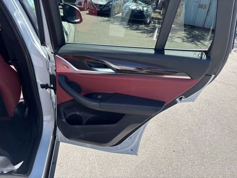 Used 2022 BMW X3 xDrive30i w/ Premium Package AWD/4WD image 35