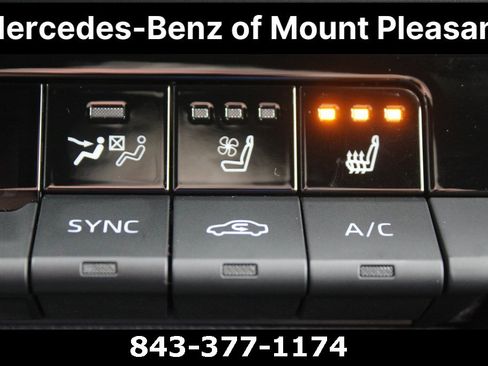 Used 2023 Toyota Crown Limited image 42