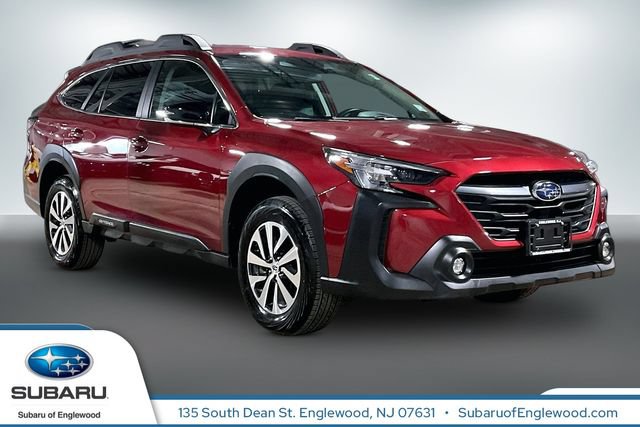 Used 2025 Subaru Outback Premium AWD/4WD image 1
