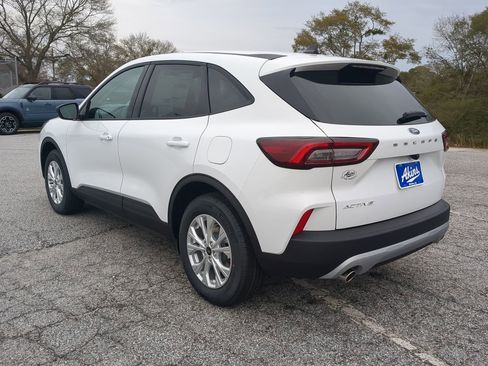 New 2026 Ford Escape Active image 5