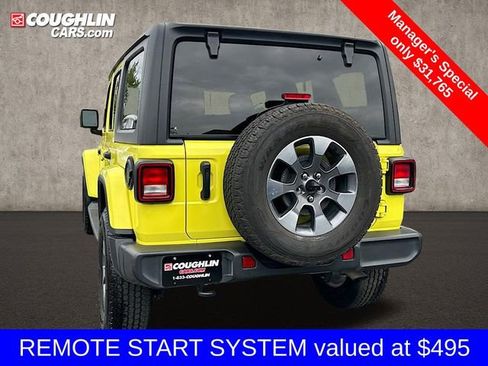 Used 2022 Jeep Wrangler Unlimited Sahara w/ Cold Weather Group image 8