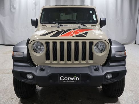 Used 2022 Jeep Wrangler Sport image 7