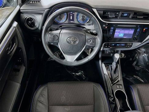Certified 2019 Toyota Corolla SE image 20