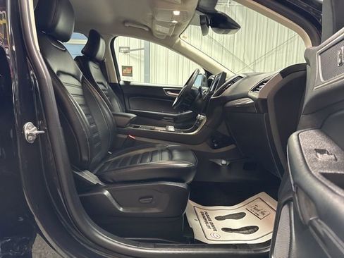 Used 2024 Ford Edge SEL image 24