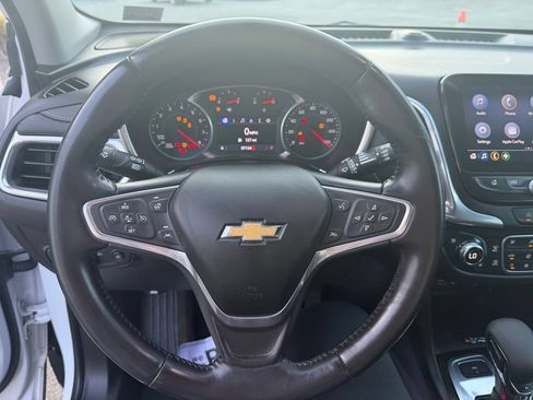 Used 2022 Chevrolet Equinox Premier AWD/4WD image 15