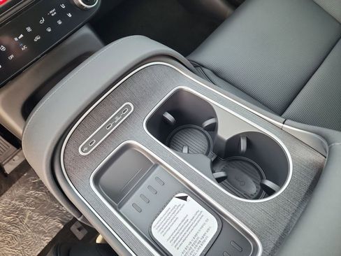 New 2026 Hyundai Palisade Limited image 24