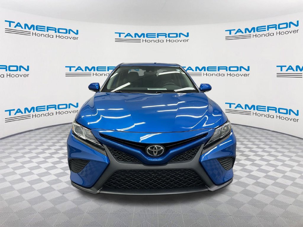 Used 2020 Toyota Camry SE w/ Convenience Package FWD image 8