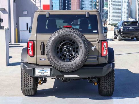 New 2026 Ford Bronco Badlands AWD/4WD image 5