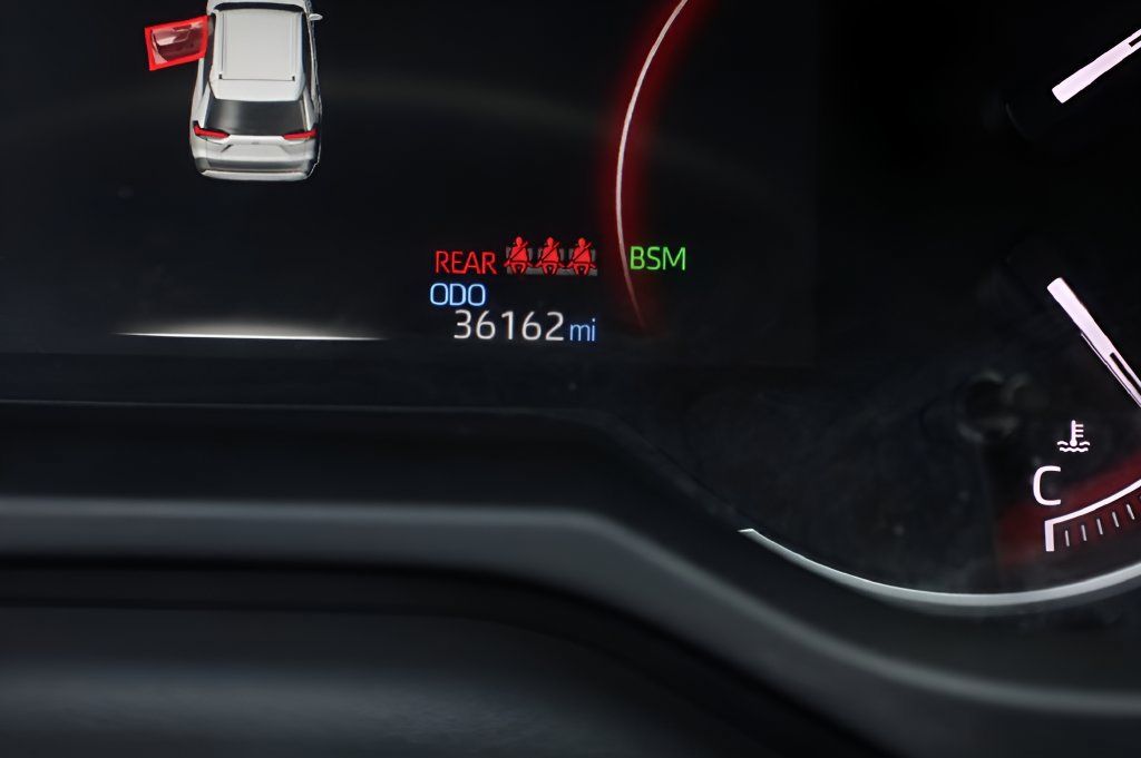 Certified 2025 Toyota RAV4 XLE AWD/4WD image 29