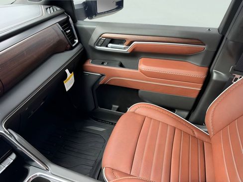 New 2026 GMC Sierra 2500 Denali Ultimate AWD/4WD image 25