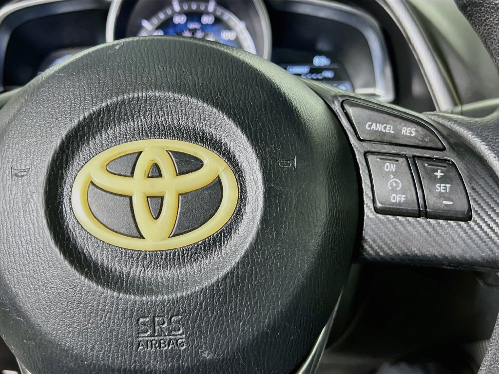 Used 2018 Toyota Yaris iA FWD image 16