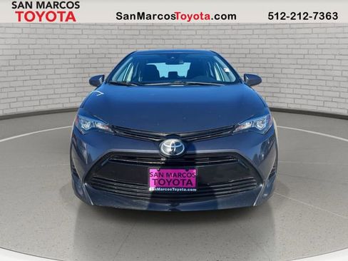 Used 2019 Toyota Corolla LE image 2