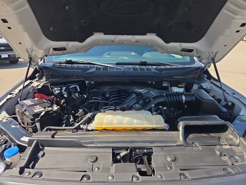 Used 2022 Ford F150 XLT w/ Equipment Group 302A High AWD/4WD image 15