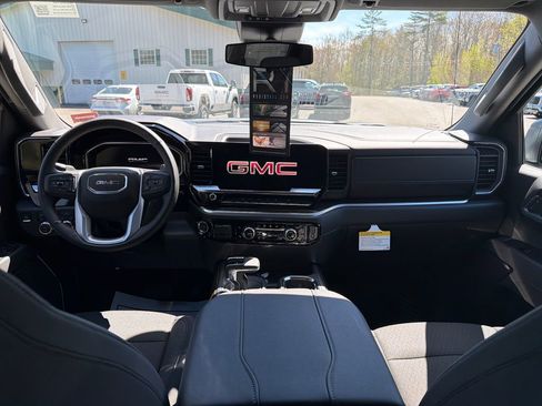 New 2026 GMC Sierra 1500 Elevation w/ X31 Off-Road Package AWD/4WD image 13