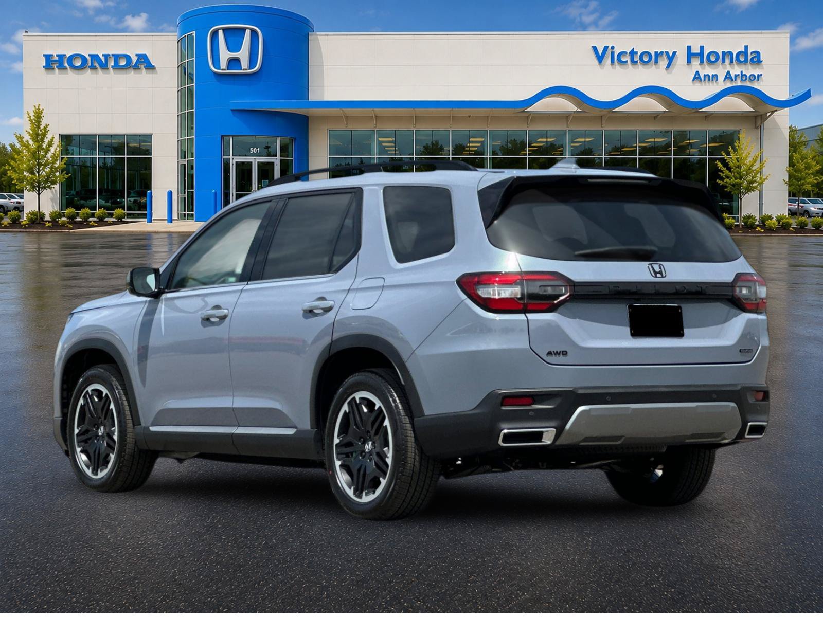 New 2026 Honda Pilot Touring image 7
