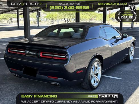 Used 2017 Dodge Challenger SXT w/ Super Sport Group (SS/T) RWD image 7