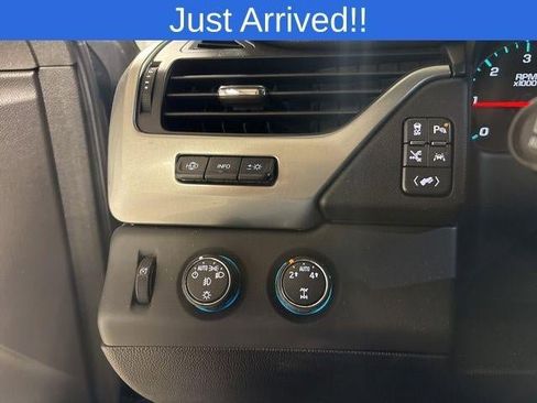 Used 2016 Chevrolet Tahoe LTZ image 12