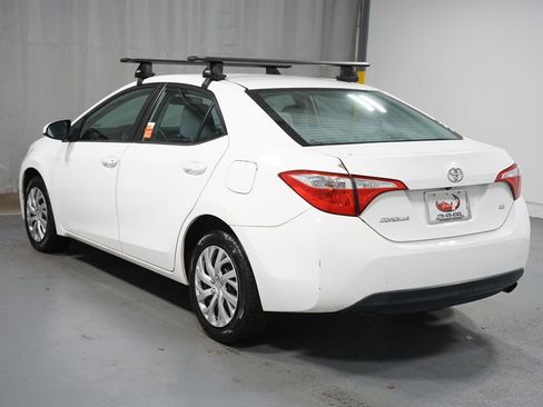 Used 2016 Toyota Corolla S image 6