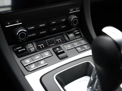 Used 2025 Porsche 718 Cayman image 50