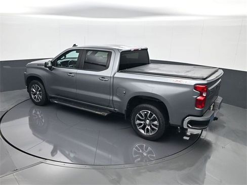 Certified 2022 Chevrolet Silverado 1500 LT image 19