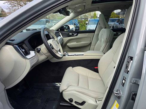 New 2026 Volvo XC60 B5 Ultra w/ Protection Package Premier image 20
