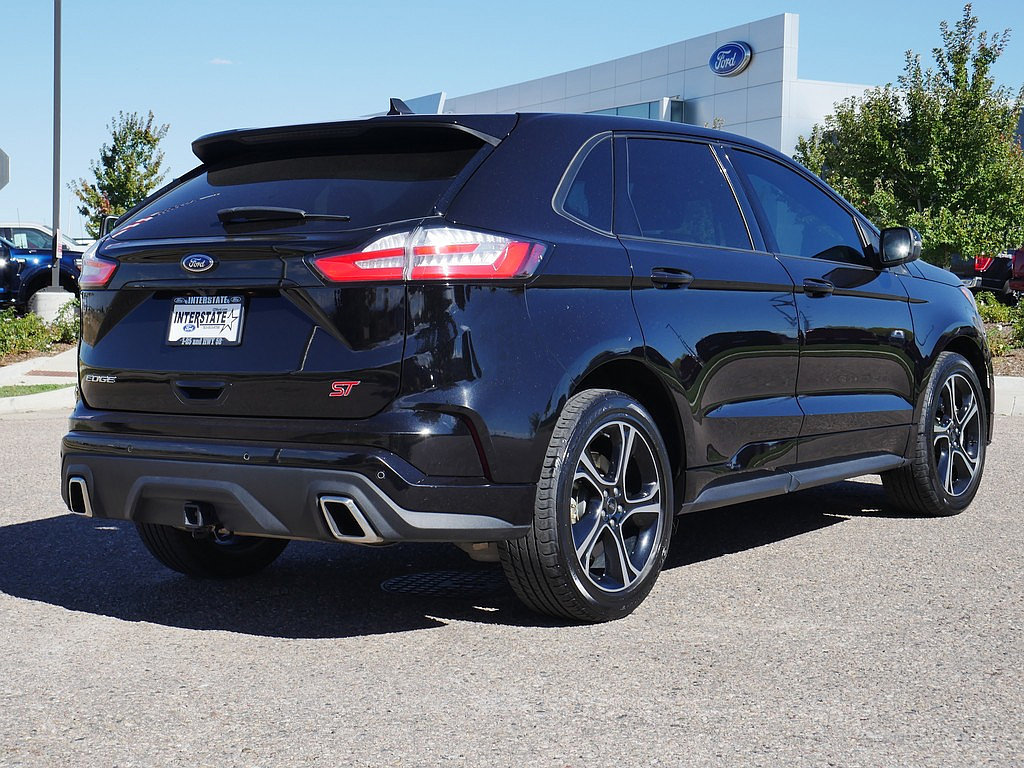 Used 2020 Ford Edge ST w/ Cold Weather Package AWD/4WD image 6