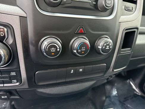 Used 2017 RAM 1500 Tradesman w/ Power & Remote Entry Group AWD/4WD image 18